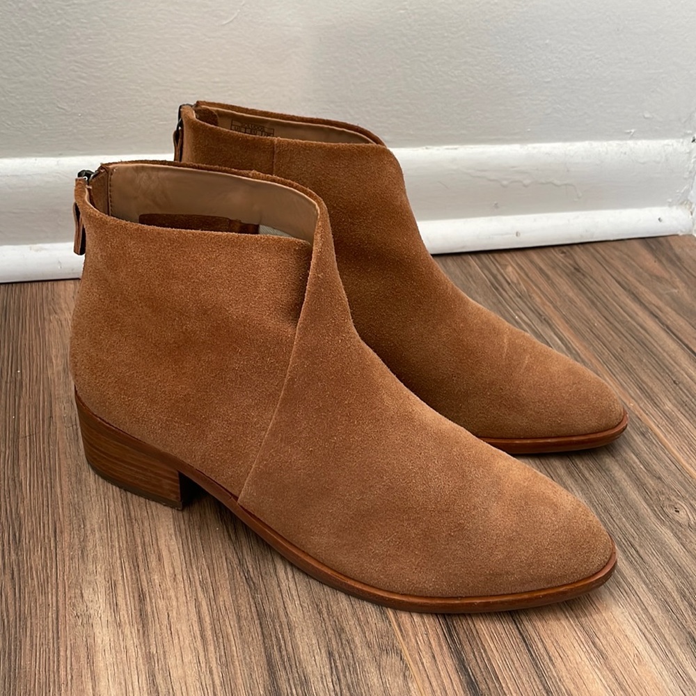 Soludos Venetian Bootie
